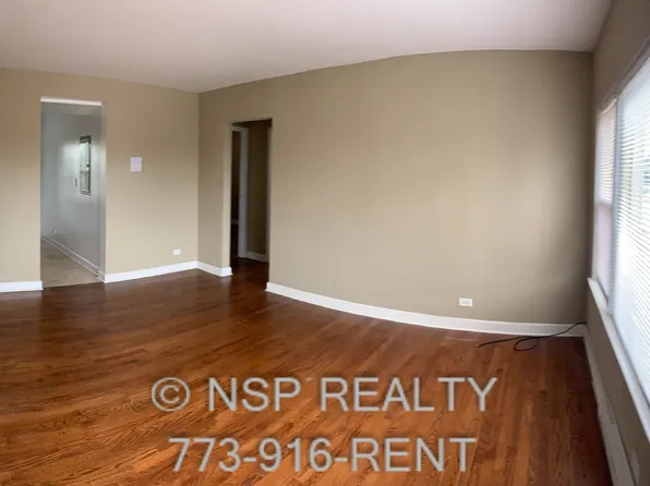 7632 N Milwaukee Ave, Niles, IL