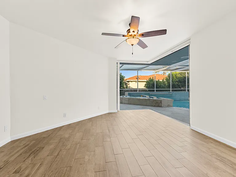 11741 NW 23rd St — Photo 34