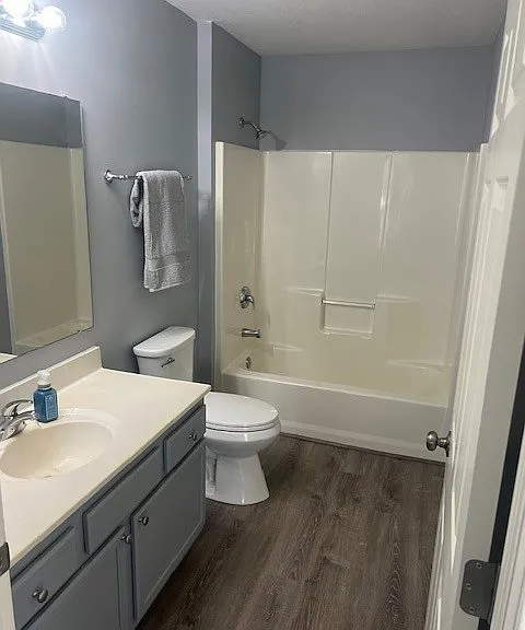 Upstairs Bathroom