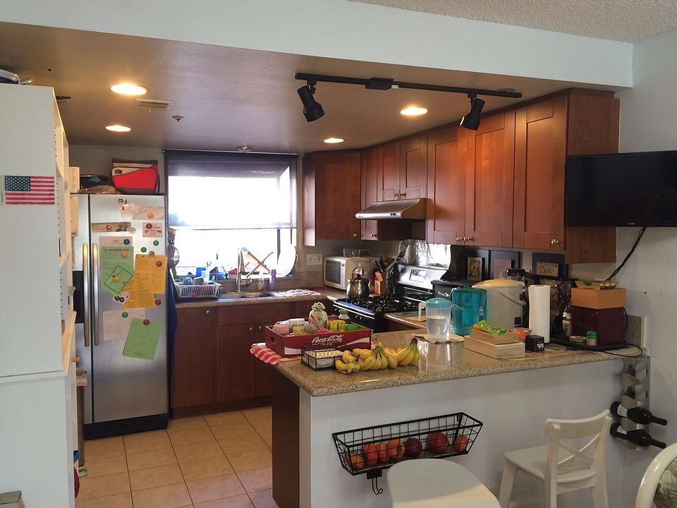 1st image of 108 N Marengo Ave APT C