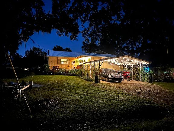 4th image of 2412 S 46th St