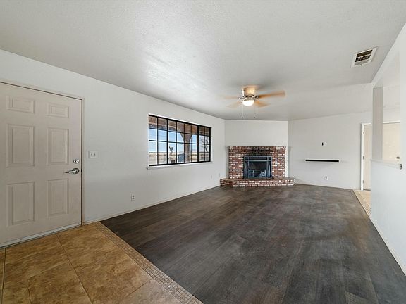 3rd image of 9620 E Avenue Q