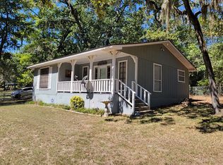128 N Outlaw Aly, Pointblank, TX 77364