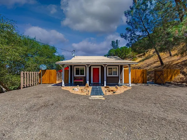 44041 Trabuco Rd, Coarsegold, CA 93614