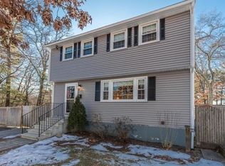 31 Wightman Rd, Tewksbury, MA 01876