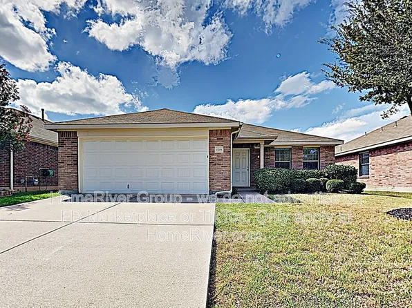 4208 Highgate Rd, Fort Worth, TX 76244