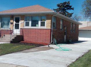 4612 Scott St, Schiller Park, IL