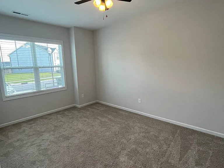 8329 Paramount Point — Photo 6