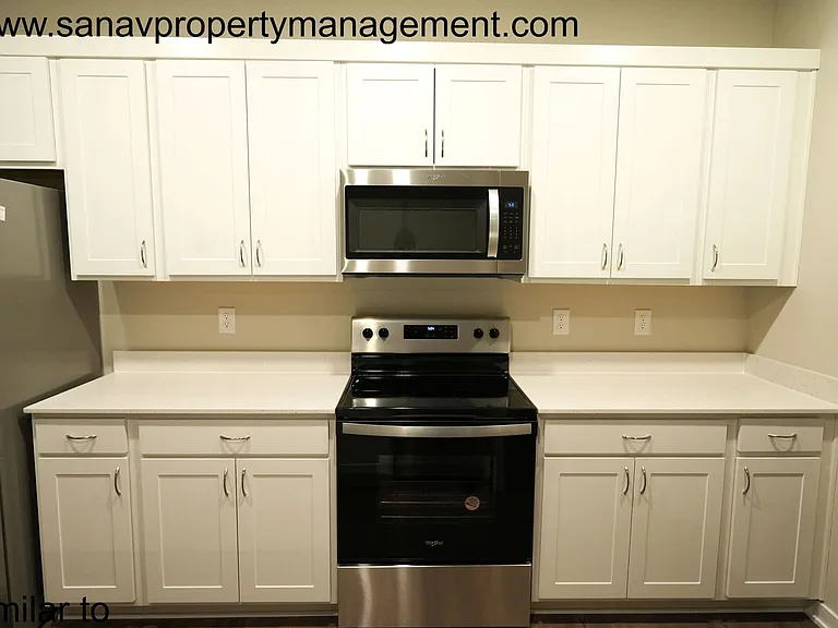 3219 NW Cedarwood Ln — Photo 6