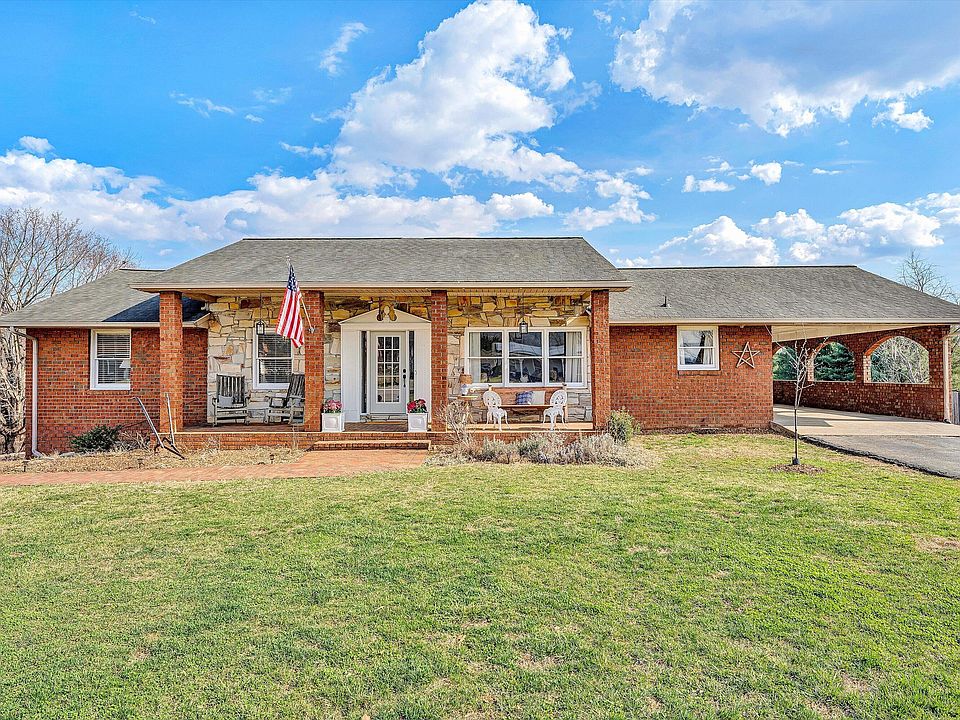 1st image of 4043 Mockingbird Hill Rd