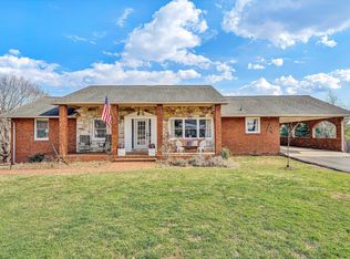 4043 Mockingbird Hill Rd, Roanoke, VA 24012