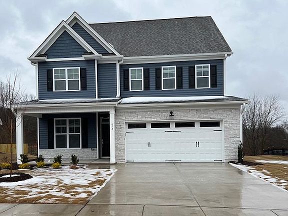 2nd image of 658 Southwick Pl