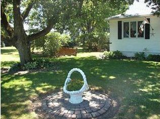 4440 Day Rd, Lockport, NY 14094