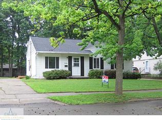 3308 Argyll Dr, Lansing, MI 48911