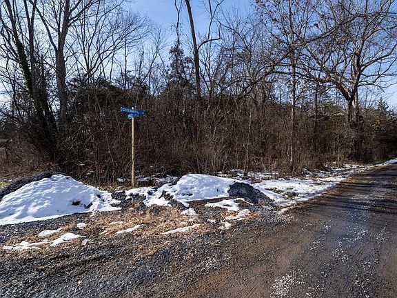 2nd image of A11 & A12 Greenway Ln