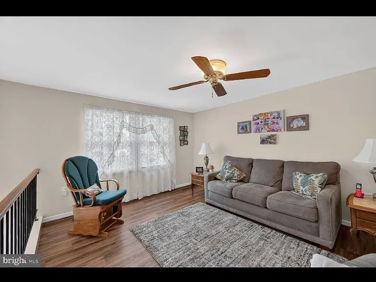 1245 Wilshire Dr — Photo 7