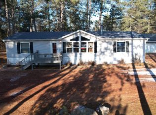 10266 Gentle Ben Rd, Tomahawk, WI 54487
