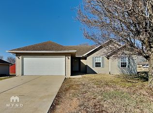 539 N Century Pl, Republic, MO 65738