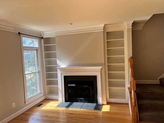 4th image of 1554 21st Ct N