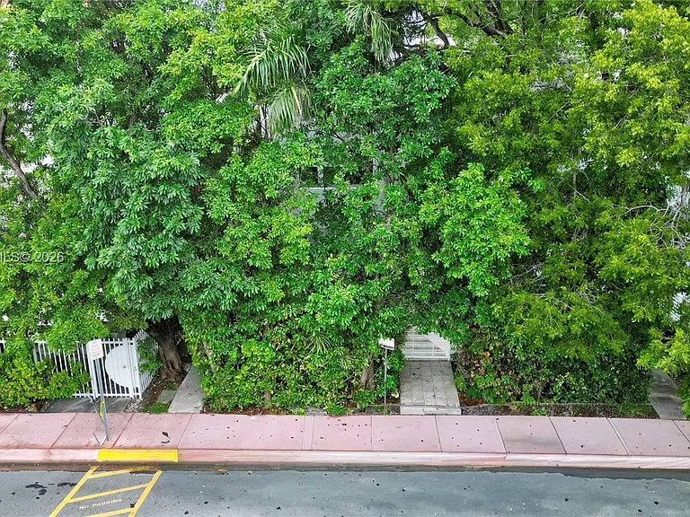 1550 Drexel Ave #101 — Photo 41