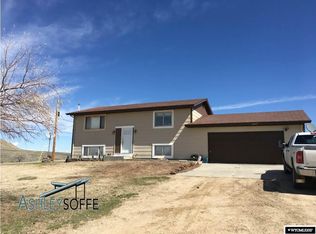 1125 Ranch Rd #55, Glenrock, WY 82637