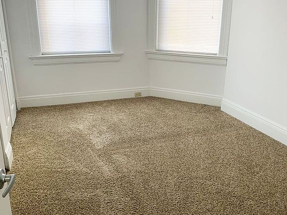 5th image of 2200 Gilbert Ave #2212-01