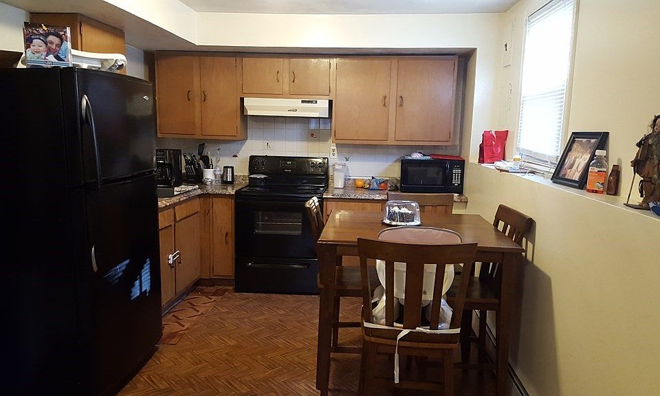 2nd image of 21 Hillside Ave #B