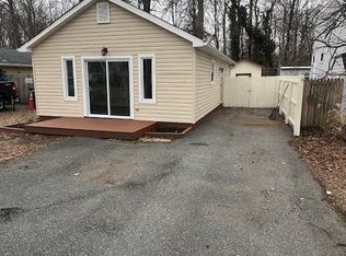 1640 Bay Ridge Rd, Edgewater, MD 21037