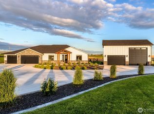 53 Daybreak Rd, Walla Walla, WA 99362