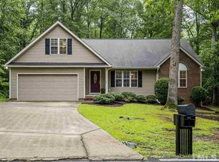 5013 Mockingbird Ln, Sanford, NC 27332