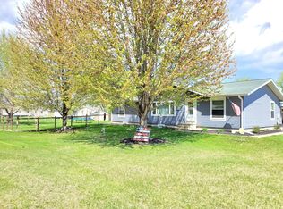 W8292 Woodview Dr, Onalaska, WI 54650