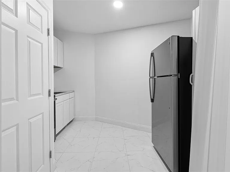 6847 Woodsman Dr — Photo 19