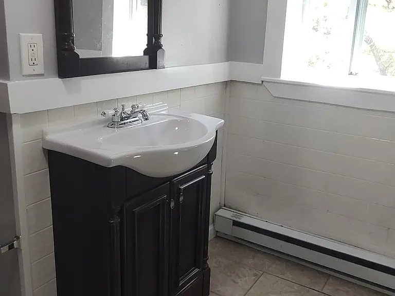 24 Halifax St #3 — Photo 5