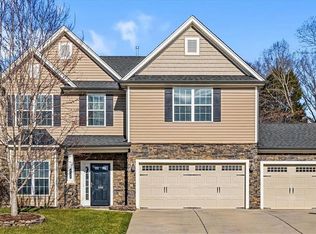 4164 Branch Point Ct, Pfafftown, NC 27040