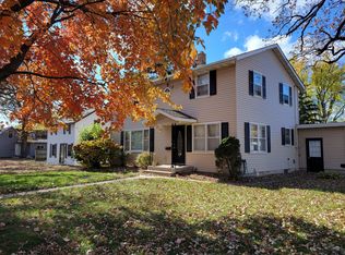 903 S Main St, River Falls, WI 54022