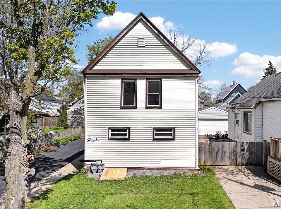 1st image of 36 Willow St