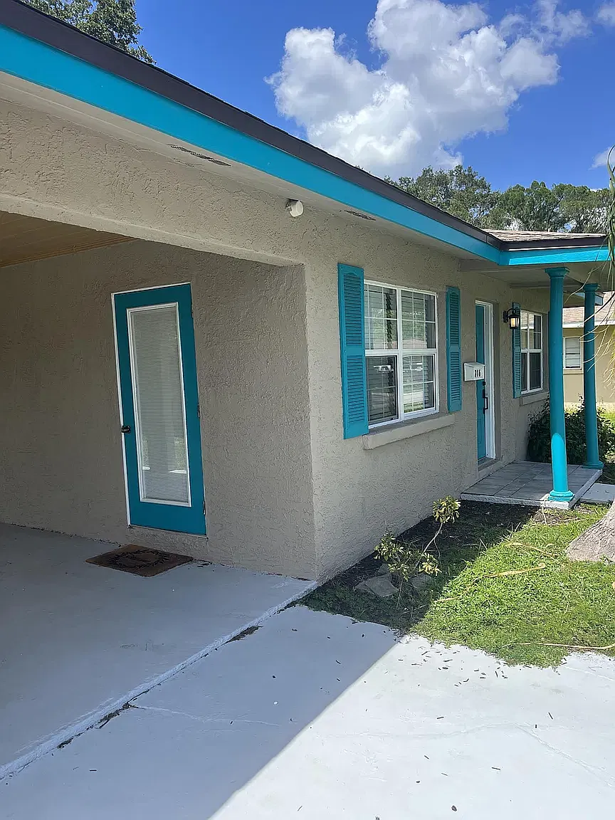 3 bed, 1475 sqft, $2,400 — Photo 2