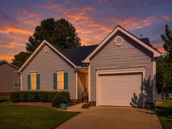 2 Sawmill Ln, Durham, NC 27712