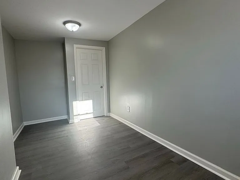 712 Lamont St. — Photo 10