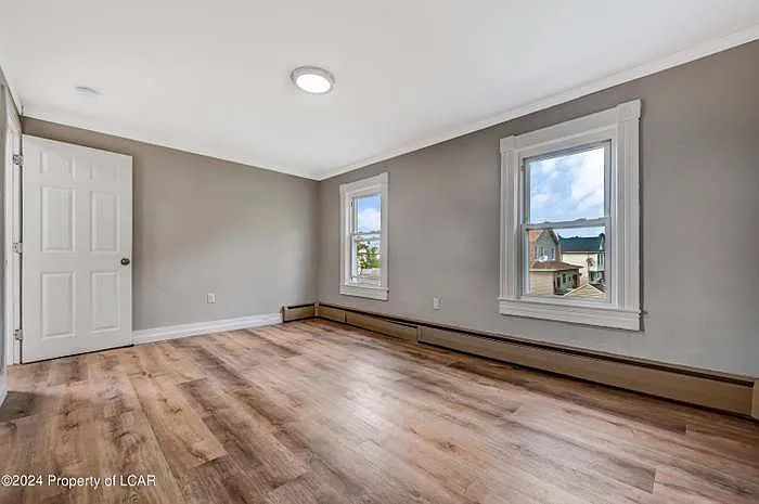 12 Mack St — Photo 10