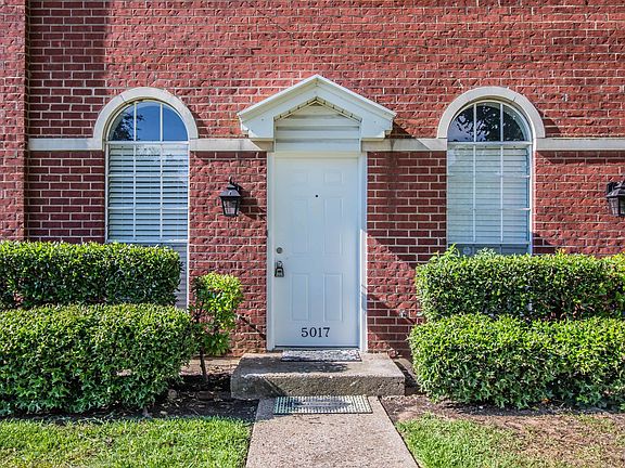 4th image of 5017 Birchman Ave