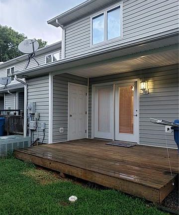 2nd image of 3370 White Oak Ct #E-2