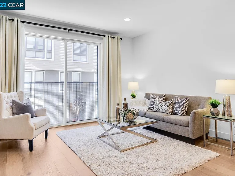3634 Jubilee Cmn — Photo 16