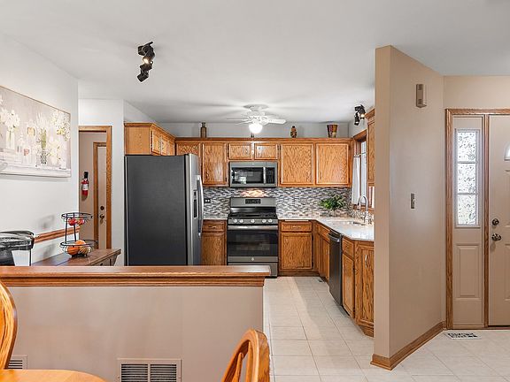 5th image of 19321 Brannock Ln