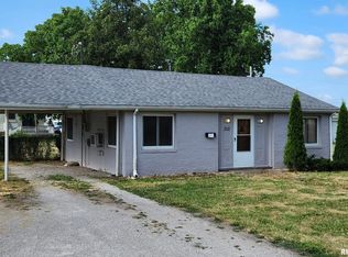 1512 Chalmers St, Springfield, IL 62703