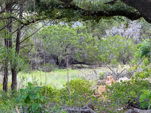 273 Scenic Dr. LOT 383, Canyon Lake, TX 78133