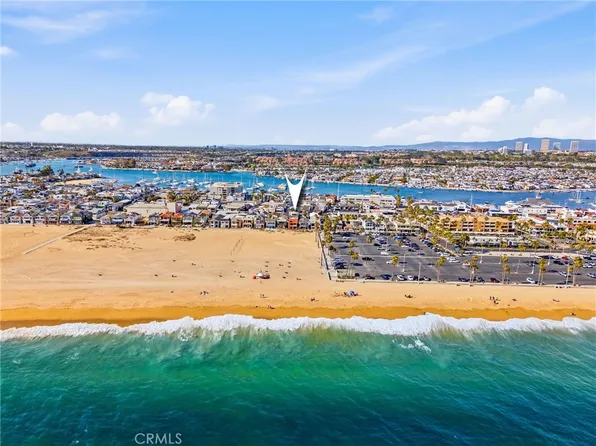 419 Balboa E, Newport Beach, CA 92661