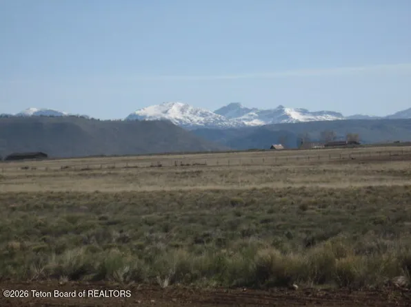 Fort Trail Rd, Pinedale, WY 82941