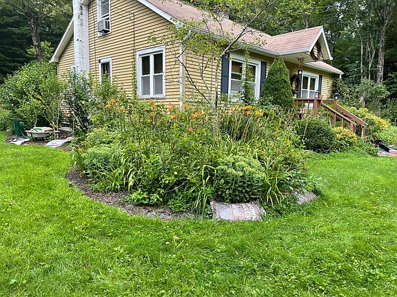3rd image of 135 Sholam Rd