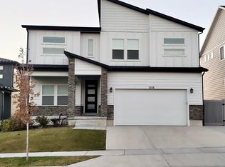 5219 N Silver Pine Ln, Lehi, UT 84043